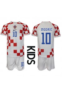 Kroatia Luka Modric #10 Babyklær Hjemme Fotballdrakt til barn VM 2022 Korte ermer (+ Korte bukser)
